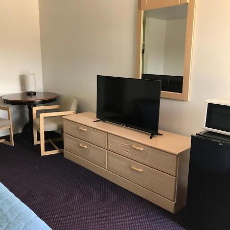 Luxury Inn George West Luaran gambar